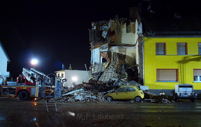 Hausexplosion Bruehl bei Koeln Pingsdorferstr P022.JPG